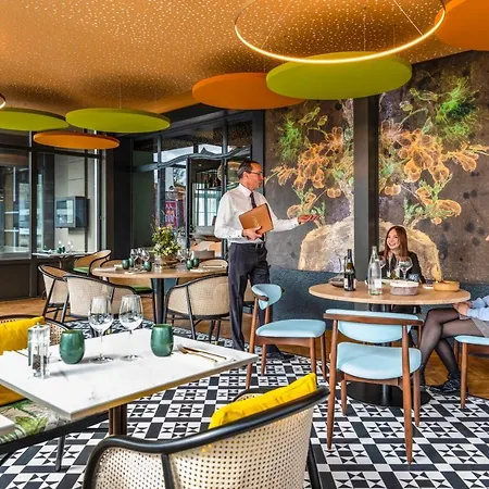 Mercure Omer Centre Gare Hotel 4*