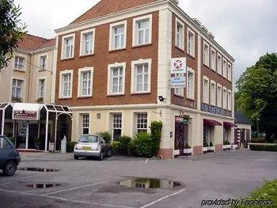 Mercure Omer Centre Gare ホテル サントメール
