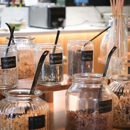 酒店 布列塔尼酒店 4*