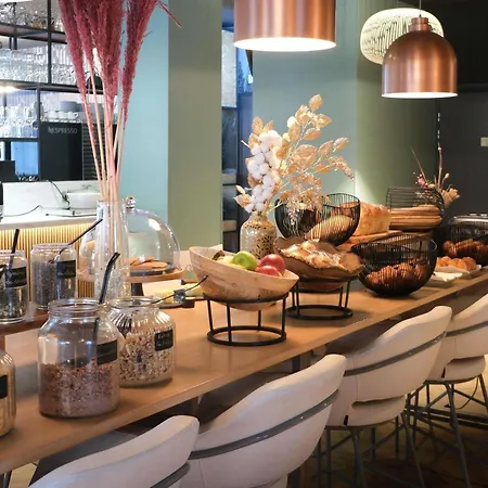 Mercure Omer Centre Gare 4*