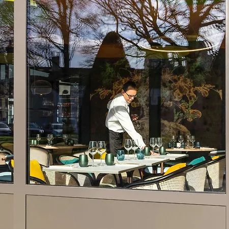 酒店 布列塔尼酒店 4*