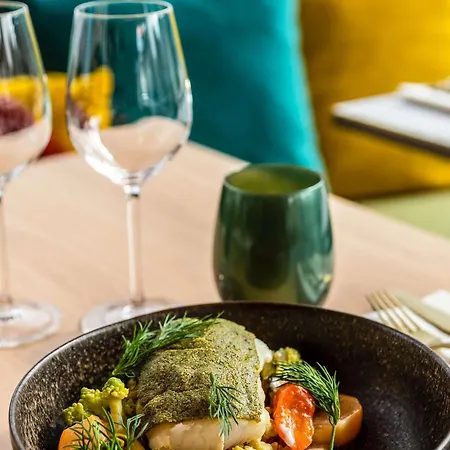 Mercure Omer Centre Gare 4*