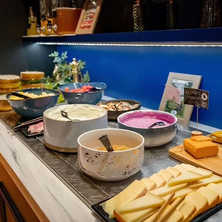 酒店 布列塔尼酒店 4*