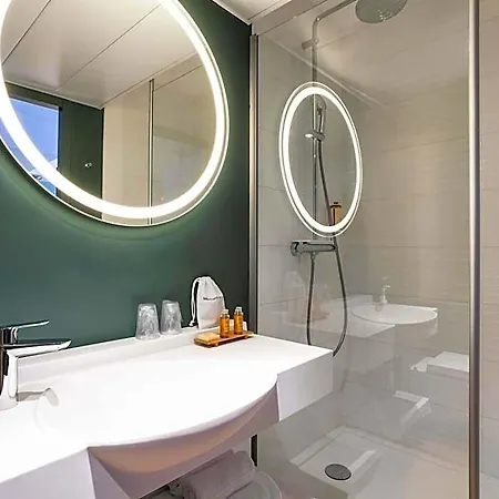 Mercure Omer Centre Gare Hotel 4*