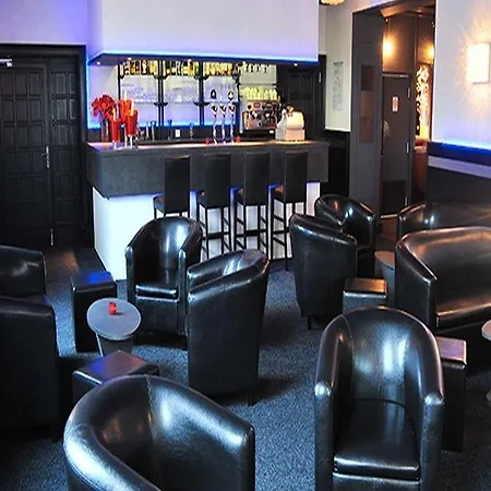 酒店 布列塔尼酒店 圣奥梅尔