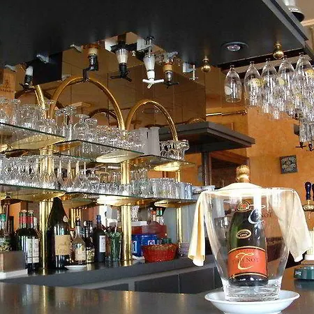 Mercure Omer Centre Gare 4*