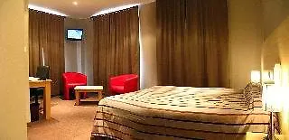 Mercure Omer Centre Gare ホテル 4*