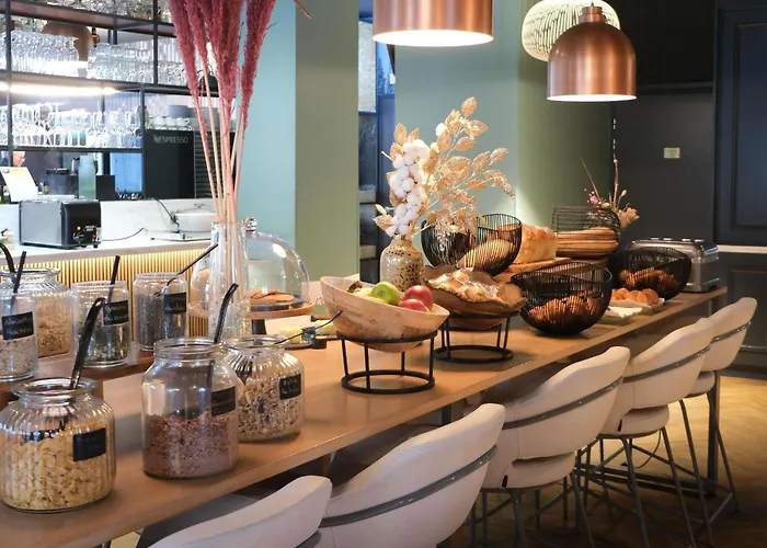 Mercure Omer Centre Gare 4*