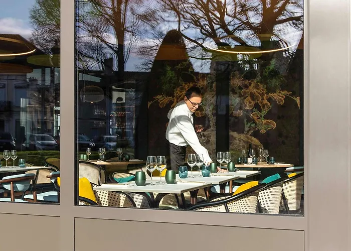 Hotel Mercure Omer Centre Gare 4*