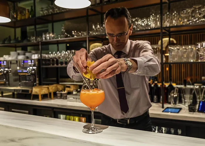 Hotel Mercure Omer Centre Gare